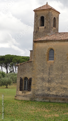 Photo: L'église de Lourmarin (Vaucluse) L'église de Lourmarin (Vaucluse)