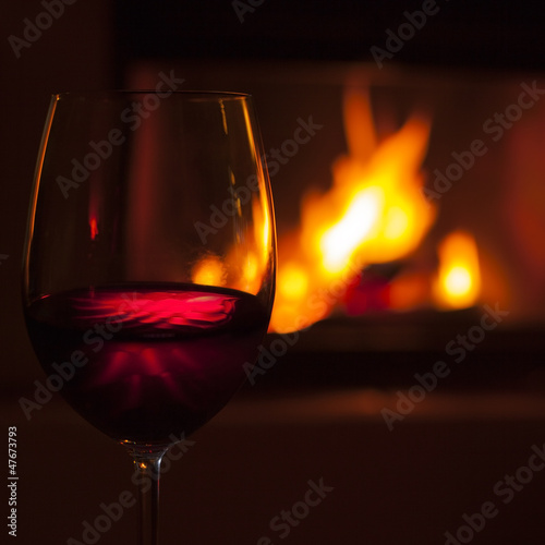 Photo: rotwein am kamin 2 rotwein am kamin 2
