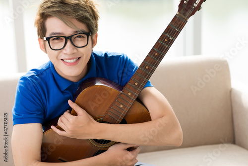 Photo: Guitar fan Guitar fan