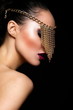 Foto: glamor beautiful sexy Caucasian woman with jewelery glamor beautiful sexy Caucasian woman with jewelery