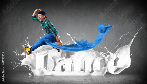Photo: Modern style dancer Modern style dancer