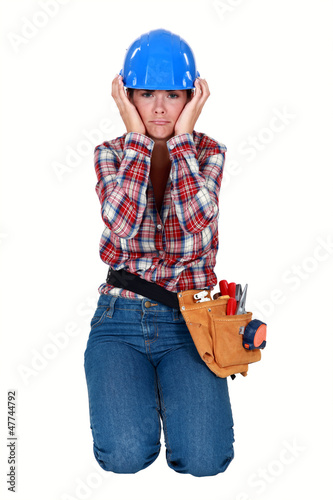 Photo: craftswoman sulking craftswoman sulking