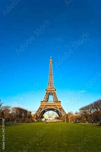 Photo: Eiffel tower at sunrise, Paris. Eiffel tower at sunrise, Paris.