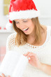 weihnachtspaket auspacken