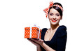 Foto: gorgeous brunette with gift box gorgeous brunette with gift box
