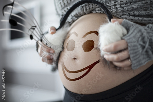 Photo: Ciąża-słuchając muzyki Ciąża-słuchając muzyki