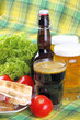 Pasto davanti alla tv con birra,cola e sandwich