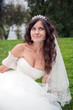 Beautiful bride posing in her wedding day
