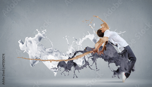 Photo: Modern style dancer Modern style dancer