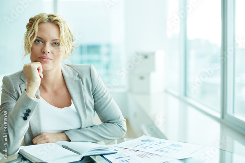 Photo: Employee at workplace Employee at workplace