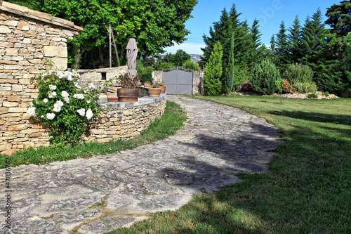 Photo: muret... jardin muret... jardin