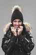 Frau mit Winterjacke