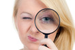 Foto: lupe vor auge lupe vor auge
