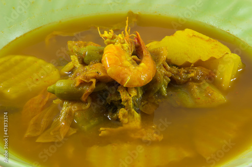 Photo: Shrimp And Mixed Vegetable In Tamarind Sauce Shrimp And Mixed Vegetable In Tamarind Sauce