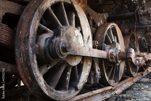 Photo: rusty wheels rusty wheels