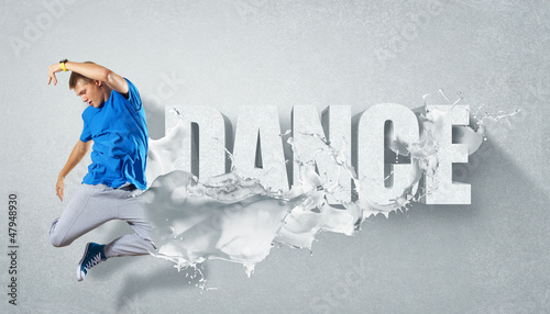 Photo: Modern style dancer Modern style dancer