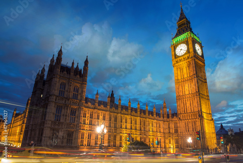 Photo: Big Ben and House of Parliament at dusk from Westminster Bridge Big Ben and House of Parliament at dusk from Westminster Bridge