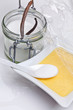 Creme Brulee wird zubereitet