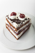 Stück einer Schwarzwälder Kirschtorte