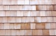 Mur en bardeaux de bois