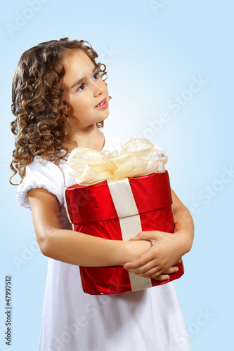 Photo: portrait of a cute little girl portrait of a cute little girl