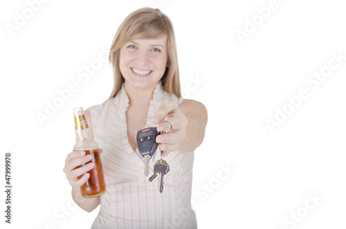 Photo: Woman holding keys Woman holding keys