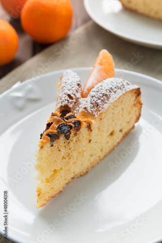 Photo: Slice of cake to the Mandarin Slice of cake to the Mandarin