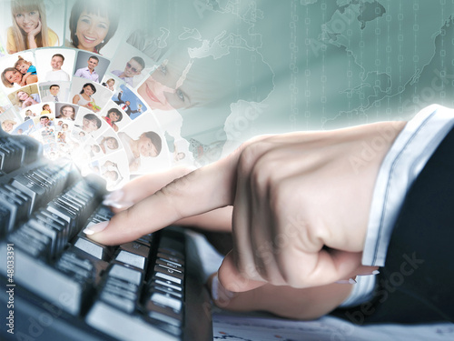 Photo: Computer keyboard and social media images Computer keyboard and social media images