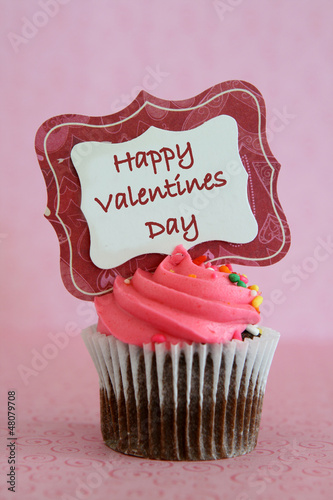 Photo: Valentines Day Cupcake Valentines Day Cupcake