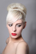 model mit hochzeitfrisur