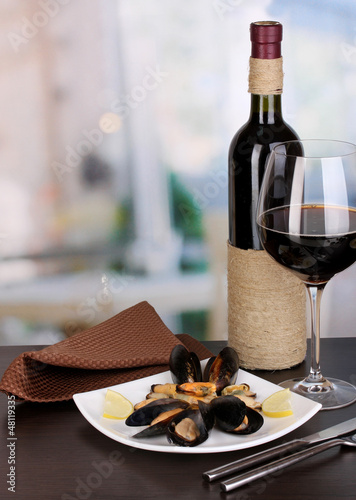 Photo: Snack of mussels with lemon and wine Snack of mussels with lemon and wine