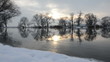 Sonnenuntergang am Fluss Havel im Winter