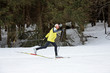 Foto: Senior beim Ski Langlauf im Winter Senior beim Ski Langlauf im Winter