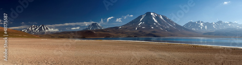 Photo: Lagoon altiplanica, Atacama Lagoon altiplanica, Atacama