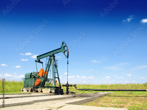 Photo: Pump-jack Pump-jack