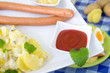Würstchen und Kartoffelsalat