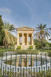 Foto: Alexander John Ball monument in Valletta, Malta Alexander John Ball monument in Valletta, Malta