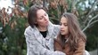 Video: mère et fille - conversation mère et fille - conversation