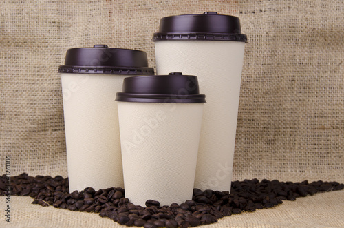 Photo: Disposable coffee cups Disposable coffee cups