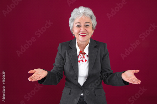 Photo: Glückliche Frau im Ruhestand Glückliche Frau im Ruhestand