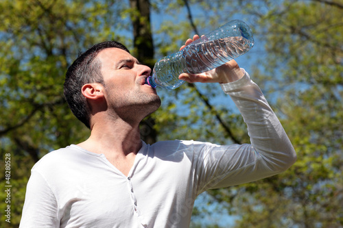 Photo: drinking water in a park drinking water in a park