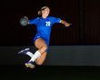 Photo: Handballerin beim Torwurf Handballerin beim Torwurf