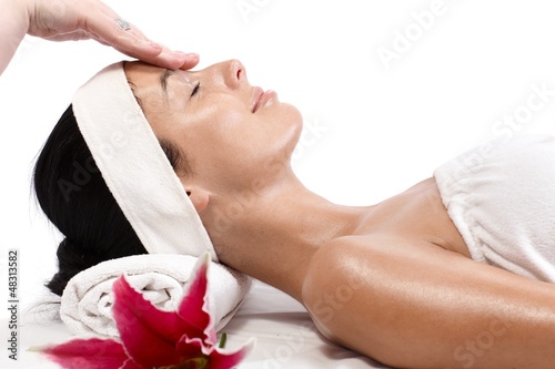 Photo: Beauty treatment side view Beauty treatment side view