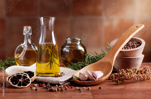 Photo: olio di oliva aromatizzato olio di oliva aromatizzato