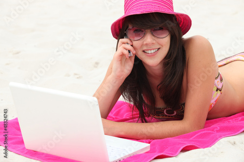 Photo: New technologies on the beach New technologies on the beach