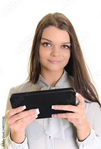 Photo: Jeune femme avec une tablette informatique Jeune femme avec une tablette informatique