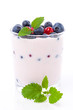 Joghurt mit Beeren
