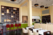 Foto: The restaurant interior of luxury hotel, Ras Al Khaimah, UAE The restaurant interior of luxury hotel, Ras Al Khaimah, UAE