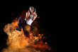Photo: männlicher Tänzer hört explosive Musik männlicher Tänzer hört explosive Musik