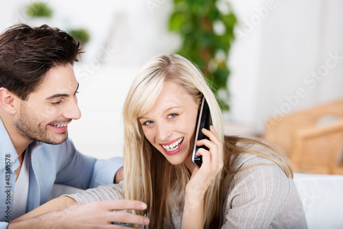 Photo: wer bekommt das telefon? wer bekommt das telefon?